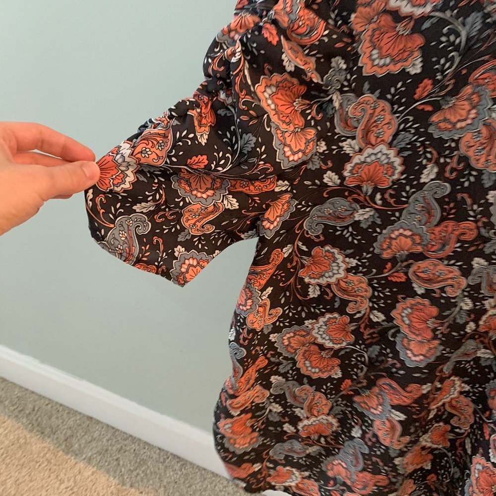 Pretty Paisley/Floral Blouse from LOFT - Picture 2 of 5